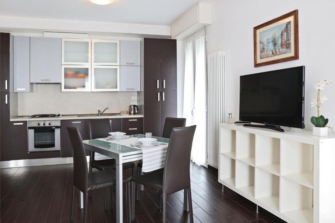 Casa Vacanze Aurora Centro Rimini Exterior photo